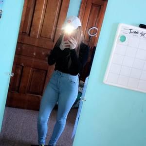 Meet your Posher, Briana